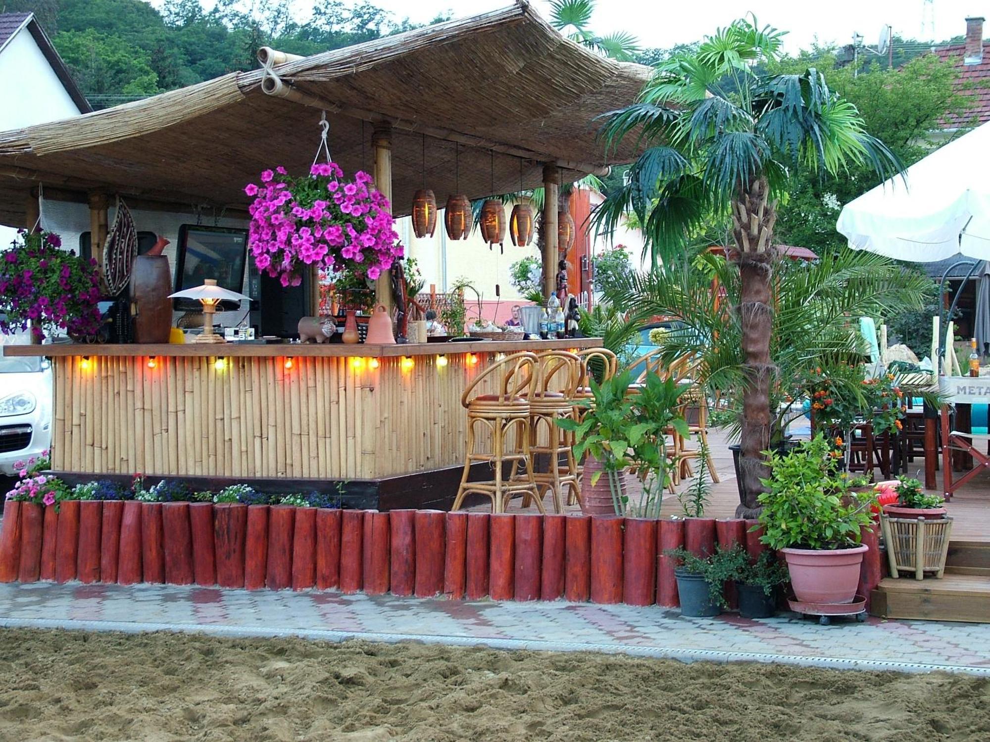 Holiday Vendeghaz Es Szabadidokert Jardanhaza Buitenkant foto
