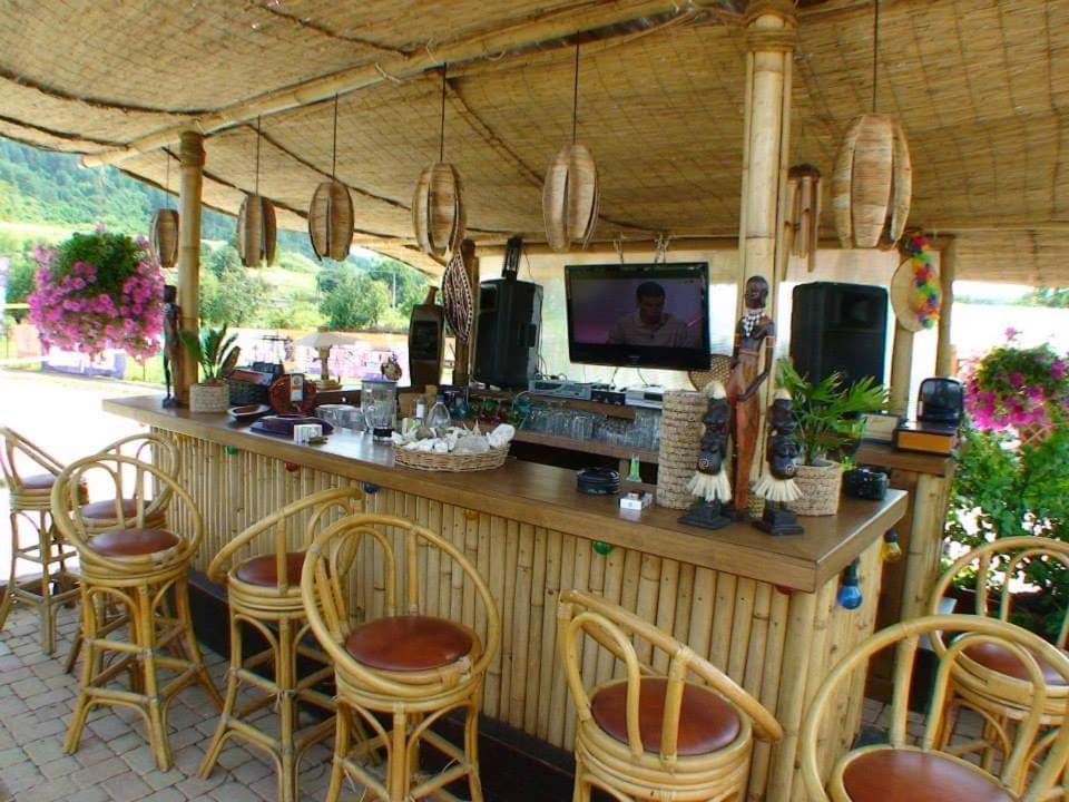 Holiday Vendeghaz Es Szabadidokert Jardanhaza Buitenkant foto