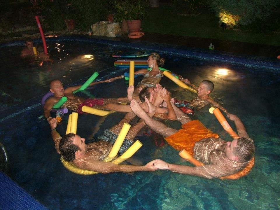 Holiday Vendeghaz Es Szabadidokert Jardanhaza Buitenkant foto